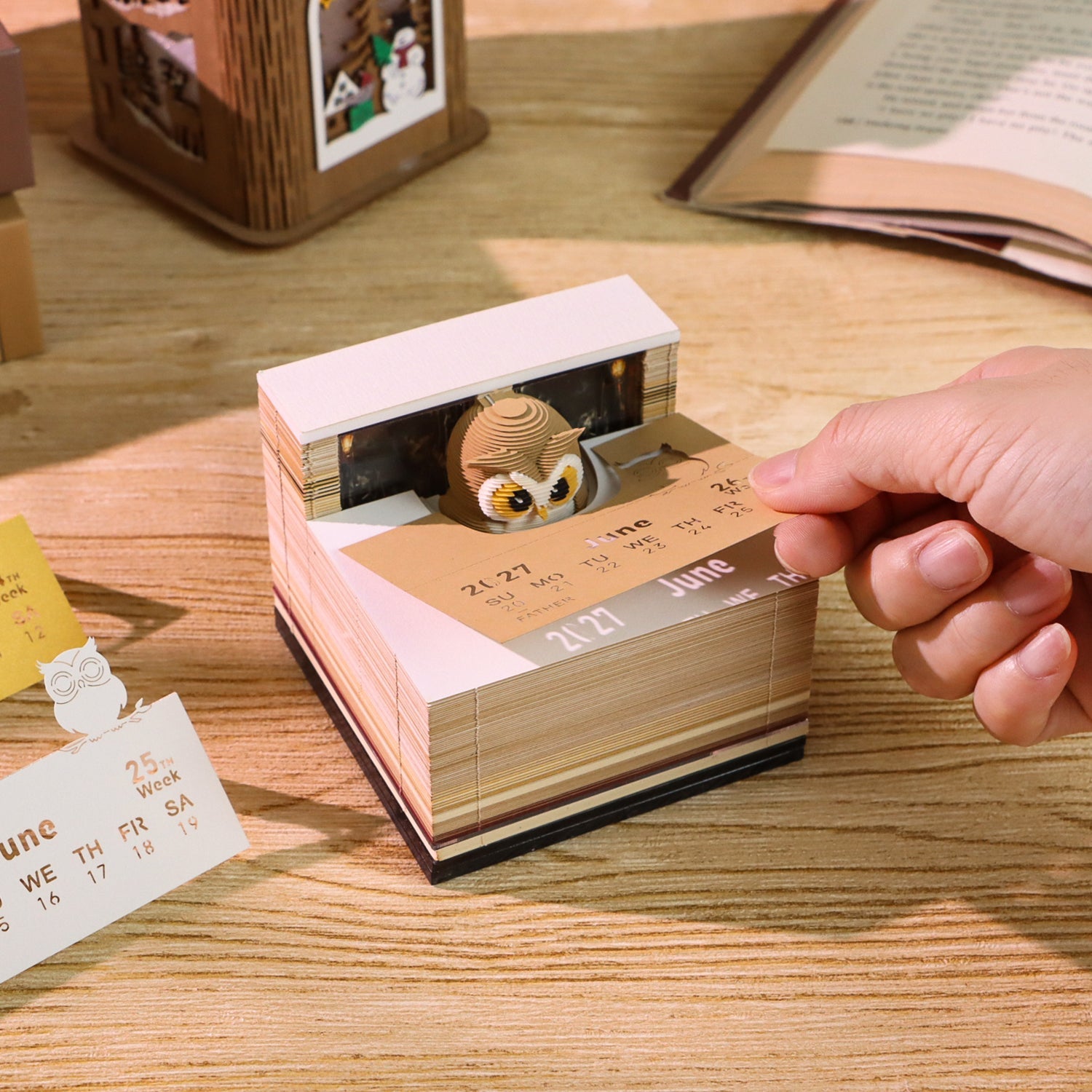 3D Calendar 2027 - Magic Owl - 3D Calendar