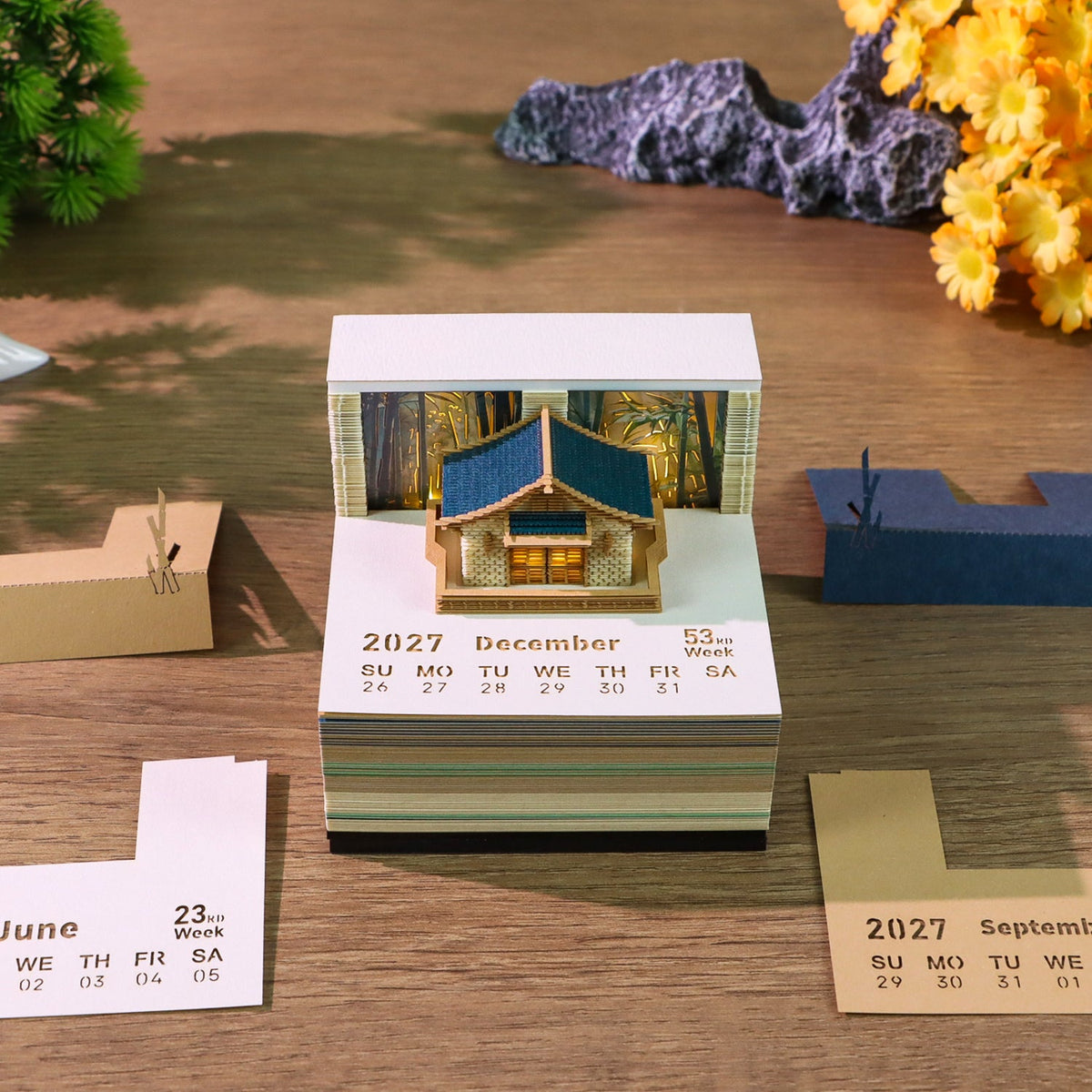 3D Calendar - Leisurely Courtyard - 3D Calendar